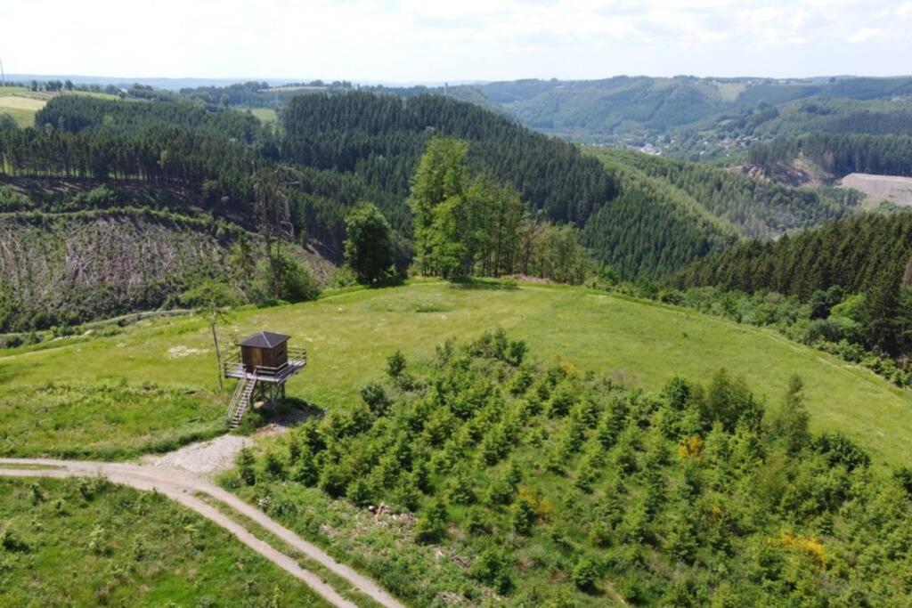 Le Grand Cerf 25 Pers, Malmedy- Chalet Rustique, Jardin מראה חיצוני תמונה